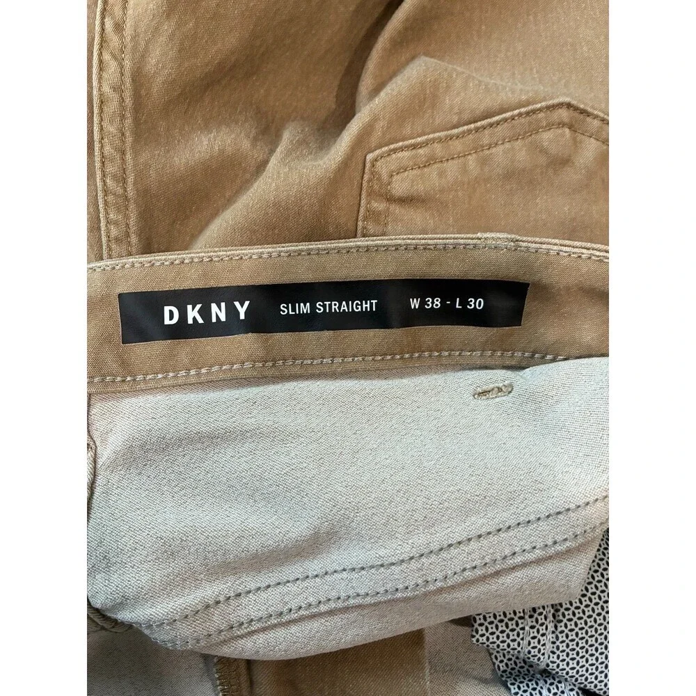 DKNY Men's Slim Straight Fit Chino Pants Khaki Tan W38 L30 Casual Dress